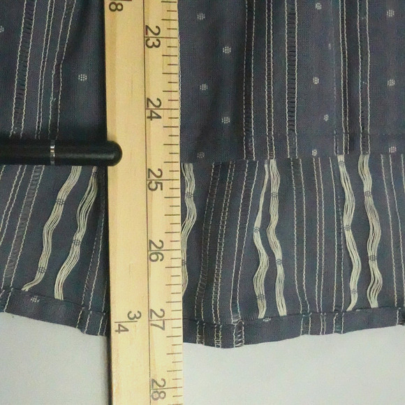 Women Top Medium Gray Lace Embroidered Babydoll Bell Sleeve Boho Chic Whimsigoth - Picture 16 of 16